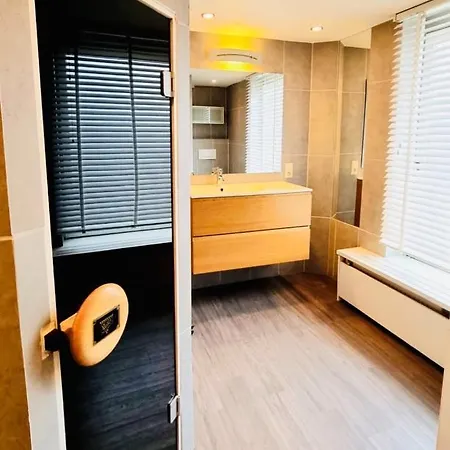 Heyst Guest house